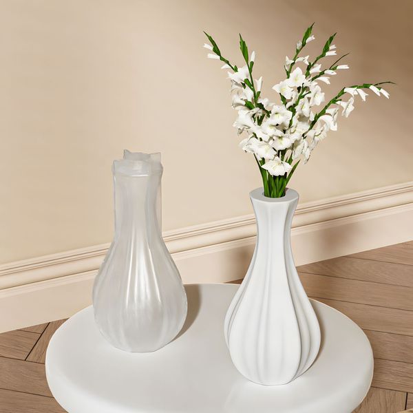 Thin Neck Vase Mold