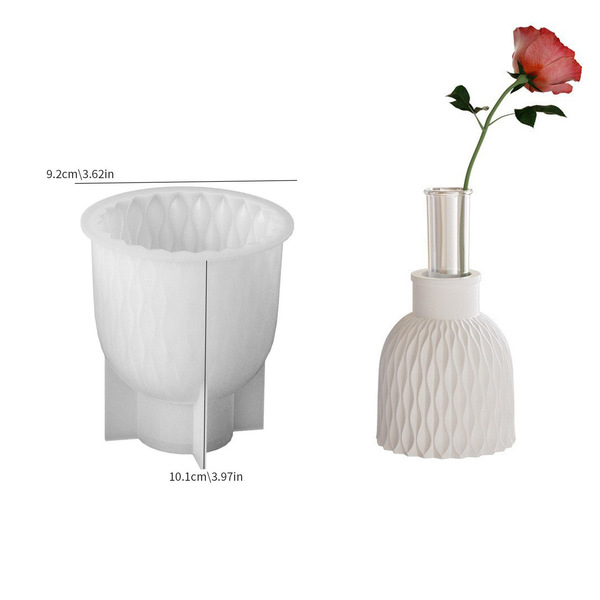 Diamond pattern vase mold