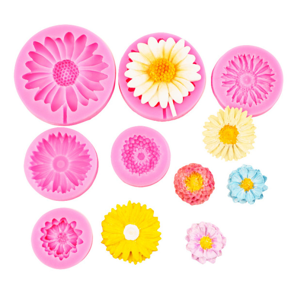Six molds of six different kinds of flowers